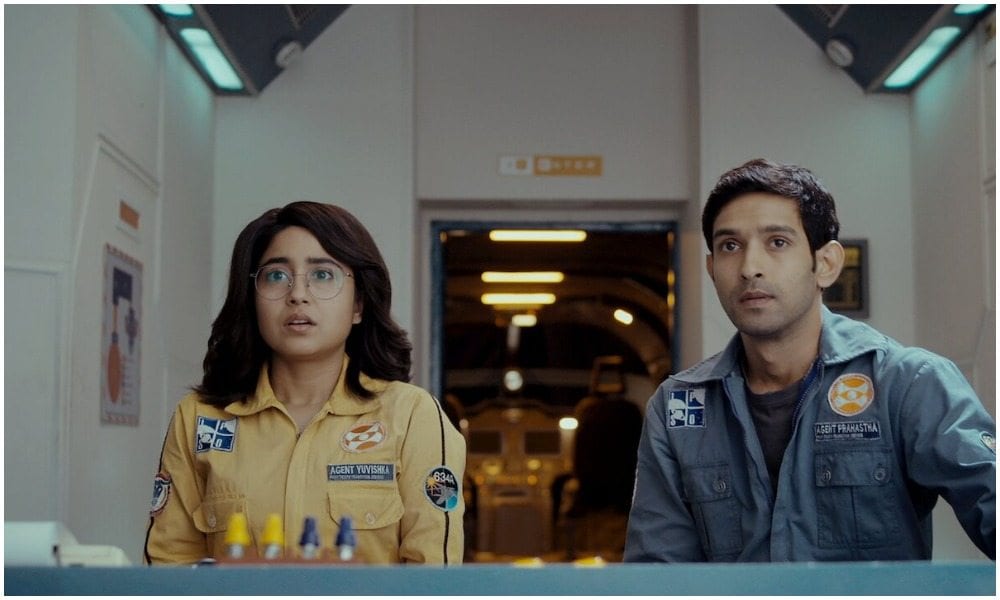 Cargo movie review in Marathi must watch film of different genre